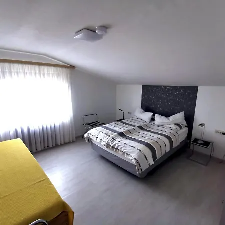 아파트 Grosse Sinsheim-duehren